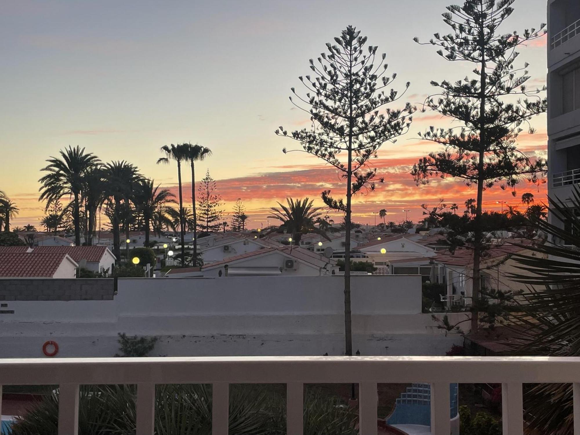Moon Dunes - By Yumbo Center - Appartement